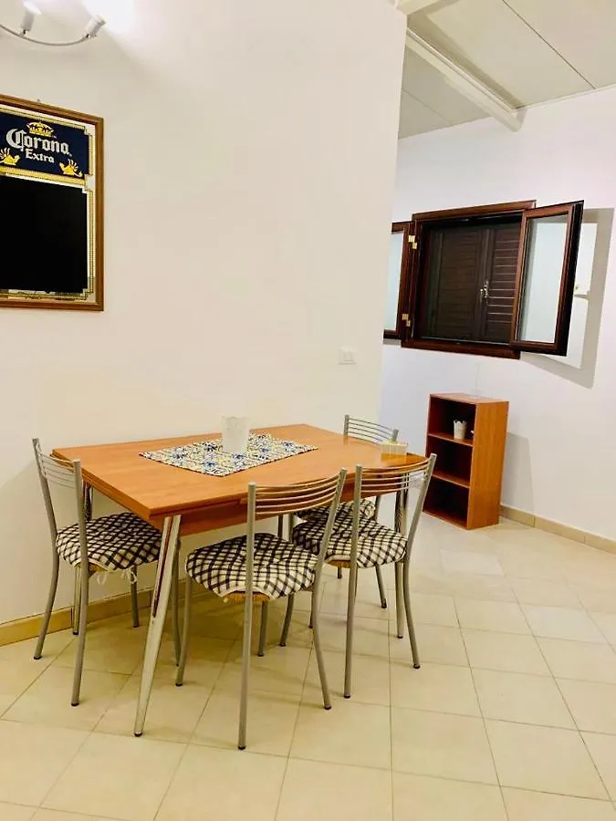 Casa Lucinzina Villa Agnone Bagni 0*,